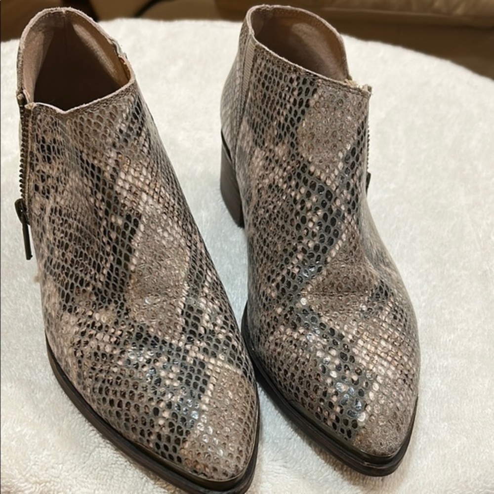 Lucky Brand Koben Leather Snakeskin Print Ankle Booties 8.5